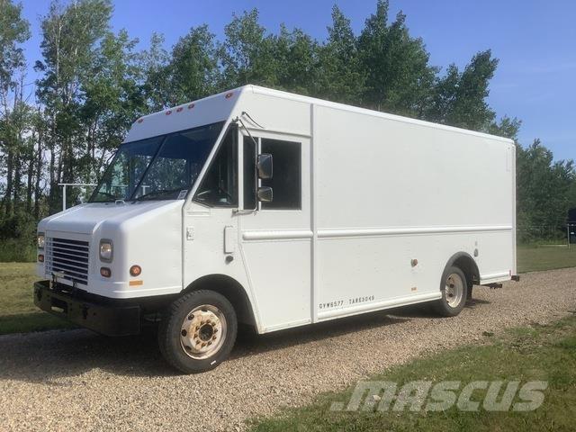 GMC Workhorse ボックストラック