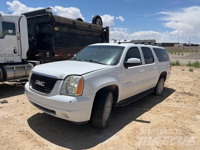 GMC Yukon 自動車