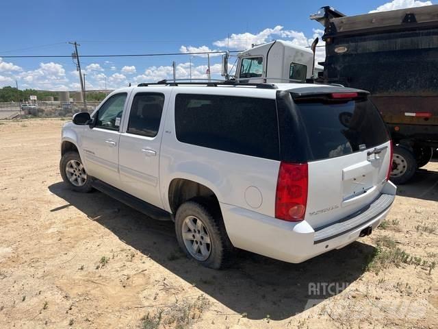 GMC Yukon 自動車