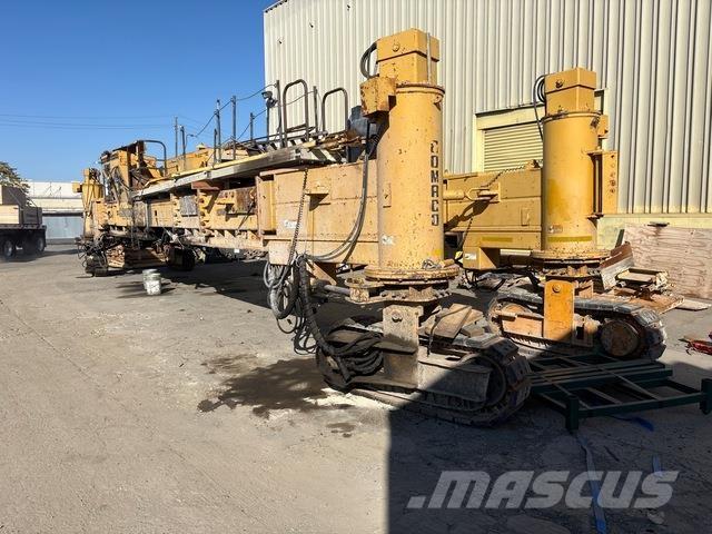 Gomaco GP2600 コンクリートペーバー