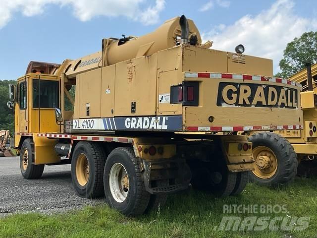 Gradall XL4100 ホイール式油圧ショベル（パワーショベル・ユンボ・バックホー）