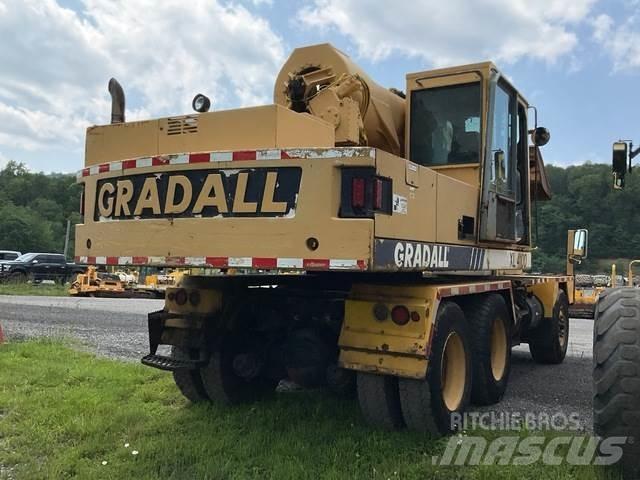 Gradall XL4100 ホイール式油圧ショベル（パワーショベル・ユンボ・バックホー）
