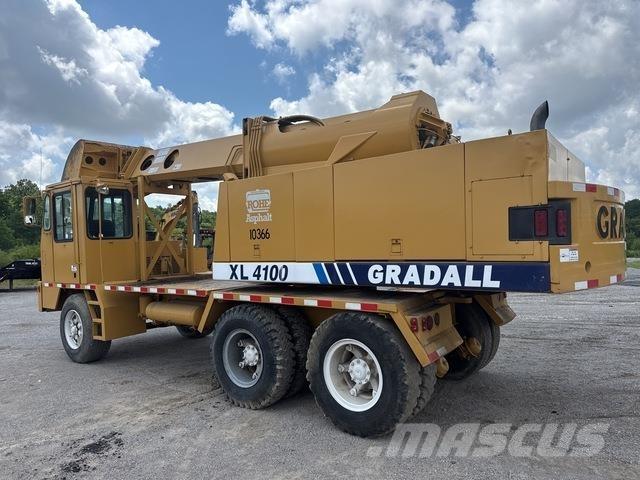 Gradall XL4100 ホイール式油圧ショベル（パワーショベル・ユンボ・バックホー）