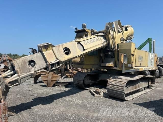 Gradall XL5210 大型油圧ショベル12t以上（パワーショベル・ユンボ）
