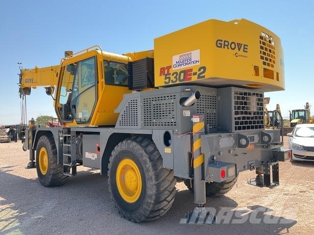 Grove RT530E-2 ラフテレーンクレーン