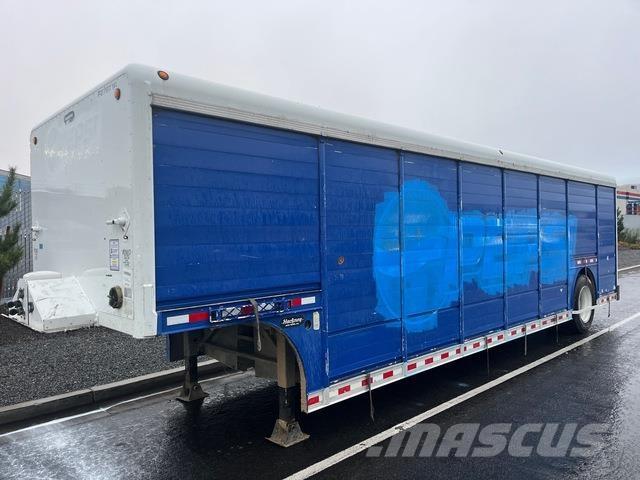 Hackney UTX 飲料運送用トレーラー