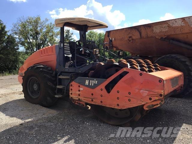 Hamm H 11iX P 振動ローラ