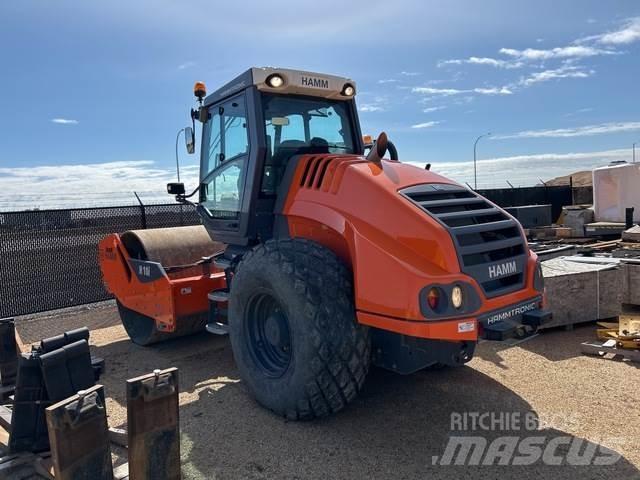 Hamm H10i 振動ローラ