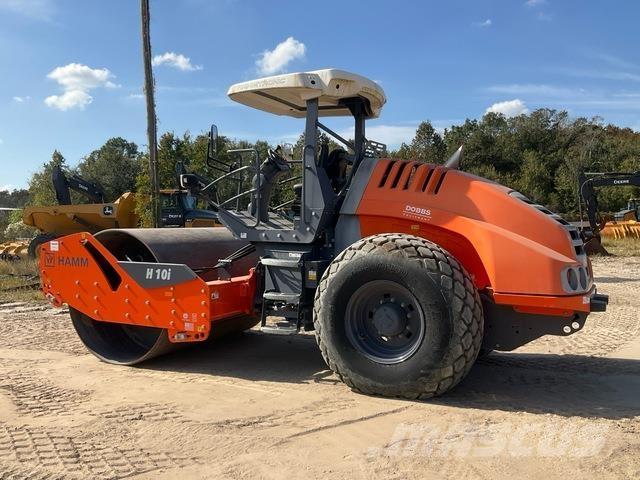 Hamm H10i 振動ローラ