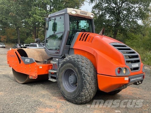Hamm H12i 振動ローラ