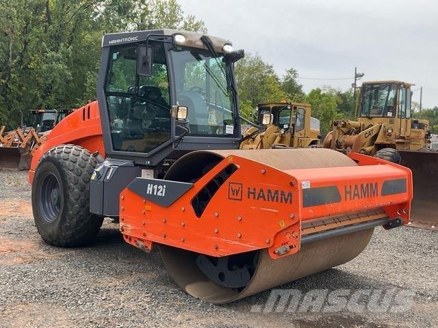 Hamm H12i 振動ローラ