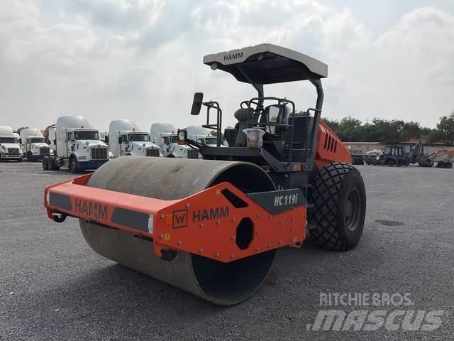 Hamm HC119i 振動ローラ