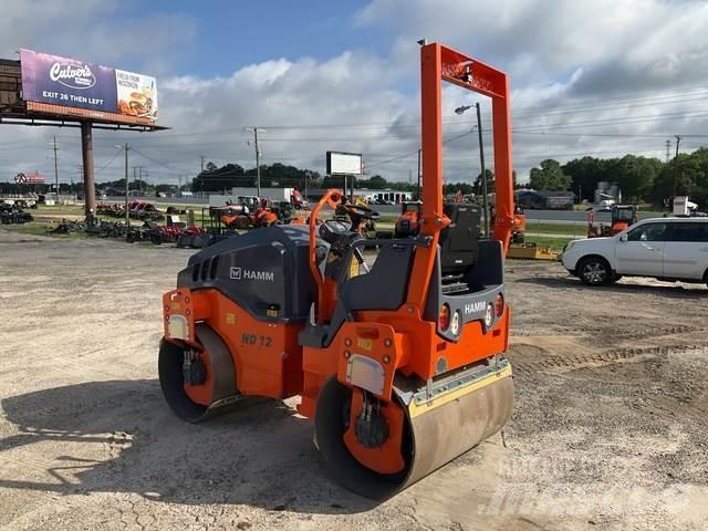 Hamm HD12VV タンデムローラ