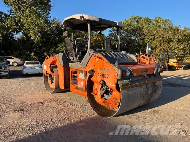 Hamm HD140VV タンデムローラ