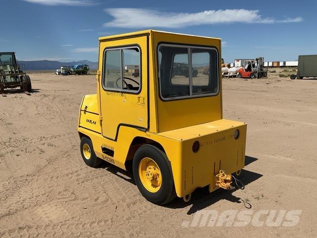 Harlan GHTDJ40 トーイングトラック