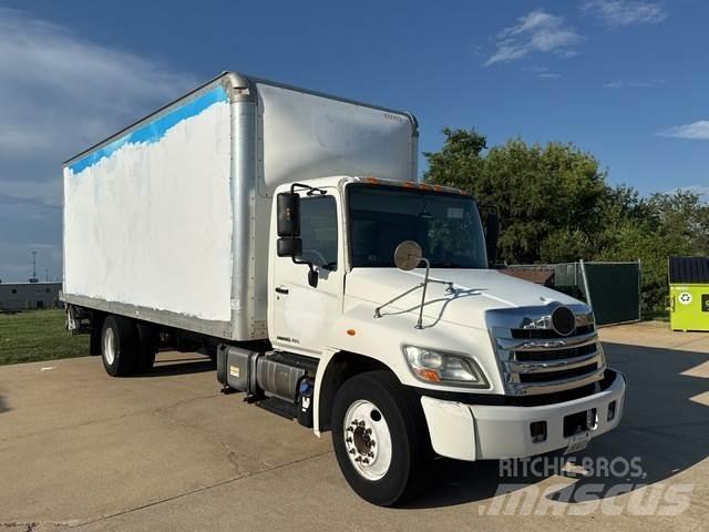Hino  ボックスボディー、ウイング、箱車