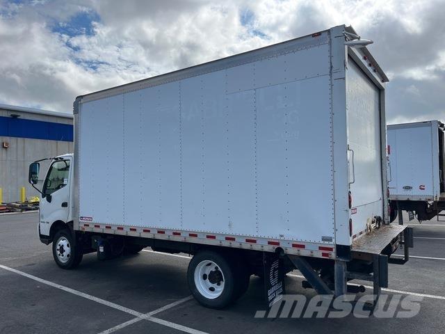 Hino 195 ボックスボディー、ウイング、箱車