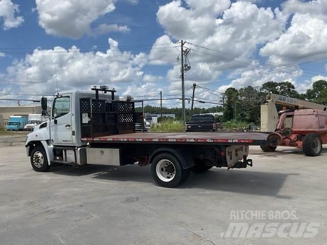 Hino 258 スキップローダートラック