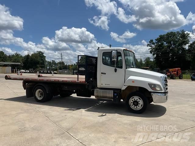 Hino 258 スキップローダートラック