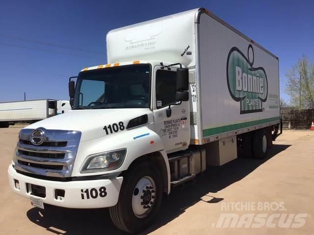 Hino 268 ボックスボディー、ウイング、箱車