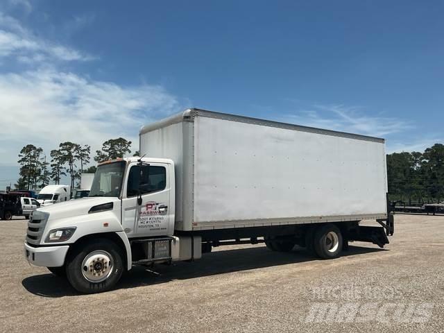 Hino 268 ボックスボディー、ウイング、箱車