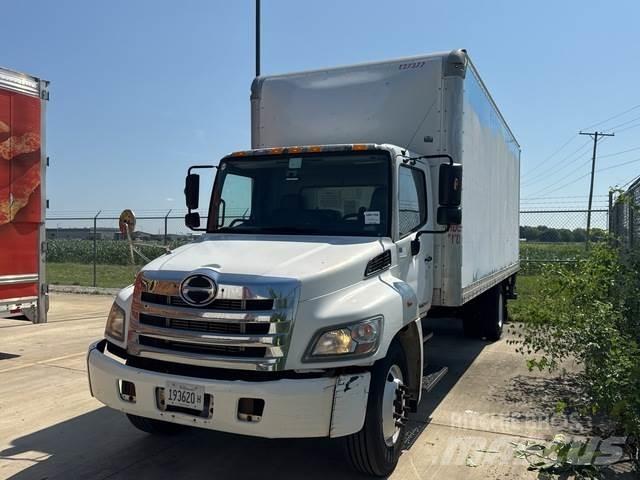Hino 268 ボックスボディー、ウイング、箱車