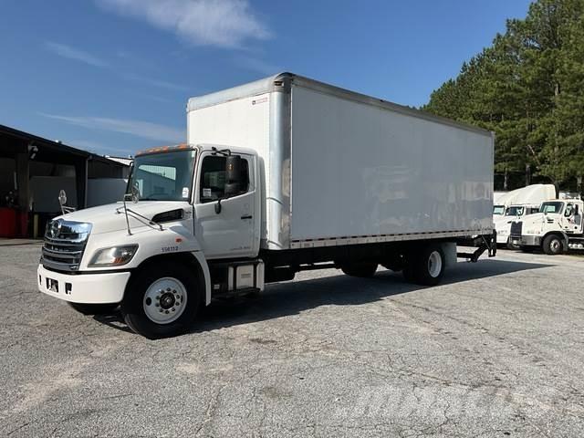 Hino 268 ボックスボディー、ウイング、箱車
