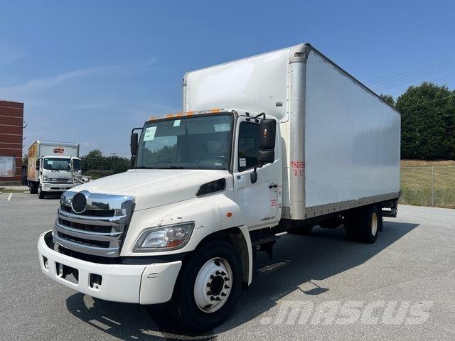 Hino 268 ボックスボディー、ウイング、箱車