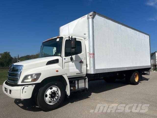 Hino 268 ボックスボディー、ウイング、箱車