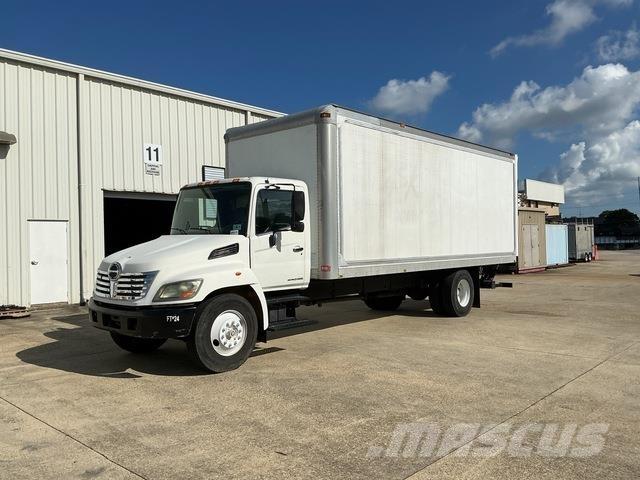 Hino 268 ボックスボディー、ウイング、箱車