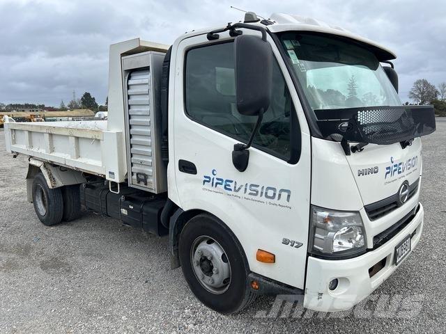Hino 300 917 ダンプ