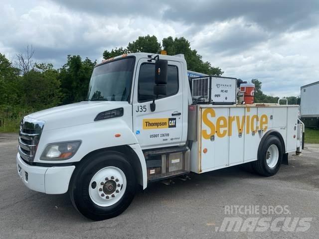 Hino 338 多目的／汎用車両