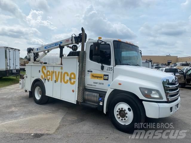 Hino 338 多目的／汎用車両