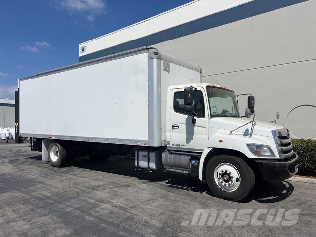 Hino 338 ボックスボディー、ウイング、箱車