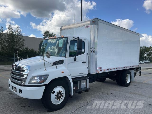 Hino 338 ボックスボディー、ウイング、箱車