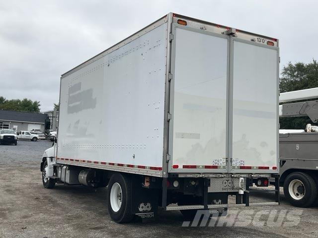 Hino 338 塵芥車、パッカー車