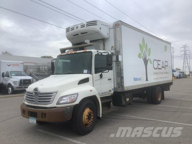 Hino 338 冷凍冷蔵車