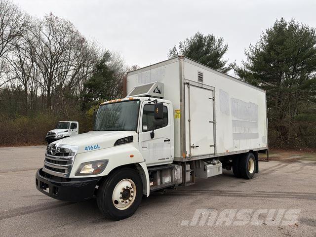 Hino 338 ボックスボディー、ウイング、箱車