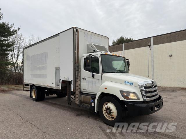 Hino 338 ボックスボディー、ウイング、箱車