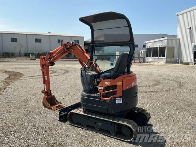 Hitachi ZX15UR 大型油圧ショベル12t以上（パワーショベル・ユンボ）