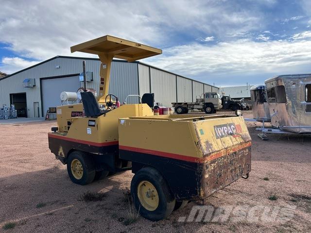 Hypac C530AH タイヤローラ