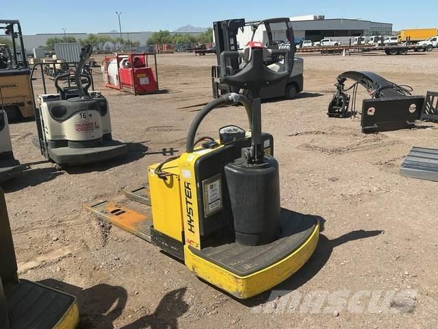 Hyster B60ZAC ハンドパレットトラック