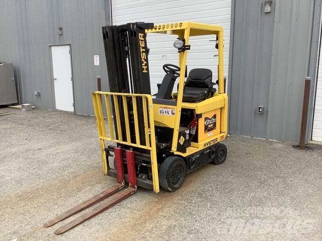Hyster E35Z バッテリーフォークリフト