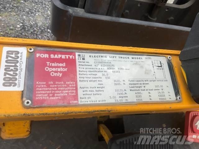 Hyster E40XL バッテリーフォークリフト