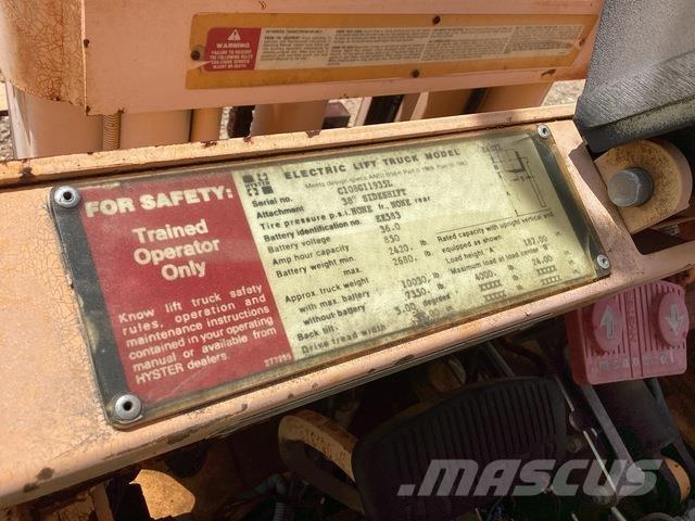 Hyster E40XL バッテリーフォークリフト