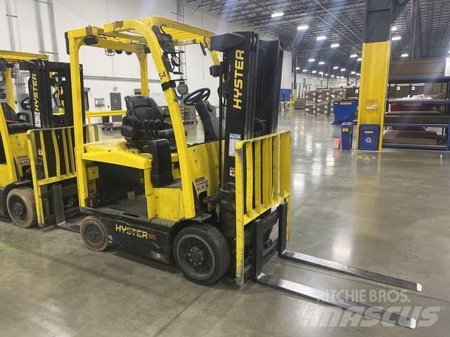 Hyster E50XN バッテリーフォークリフト