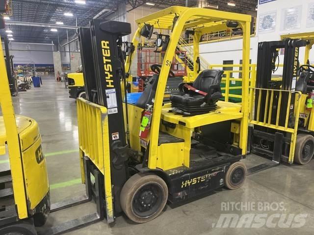 Hyster E50XN バッテリーフォークリフト