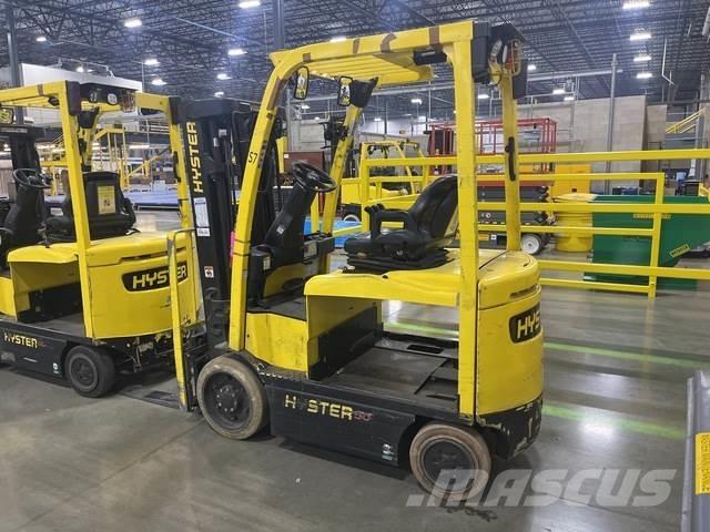 Hyster E50XN バッテリーフォークリフト
