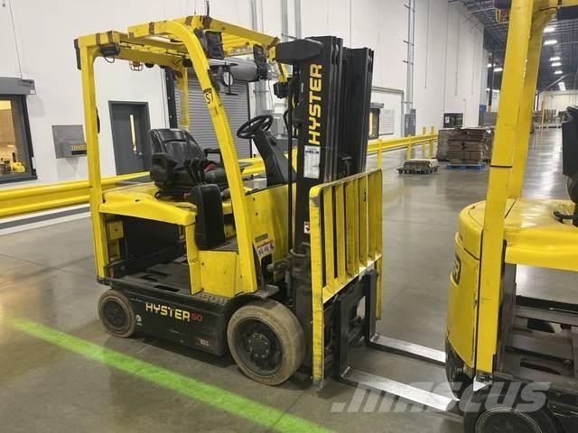 Hyster E50XN バッテリーフォークリフト