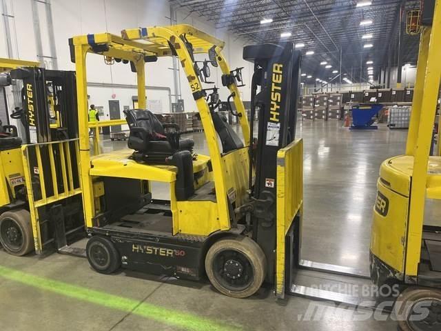 Hyster E50XN バッテリーフォークリフト